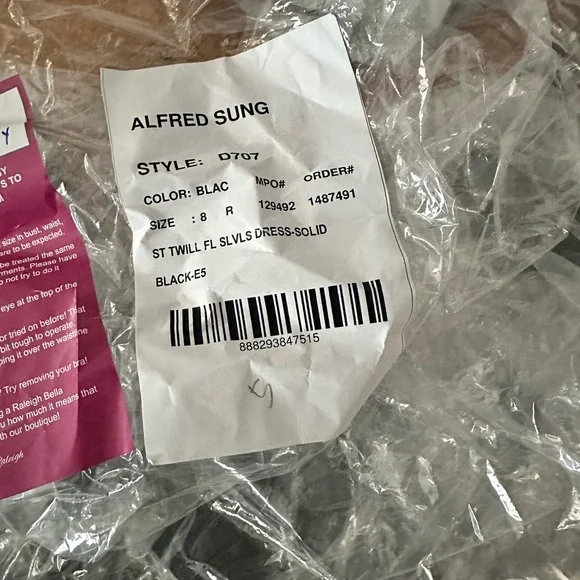 Alfred Sung d707 Black - Picture 7 of 7